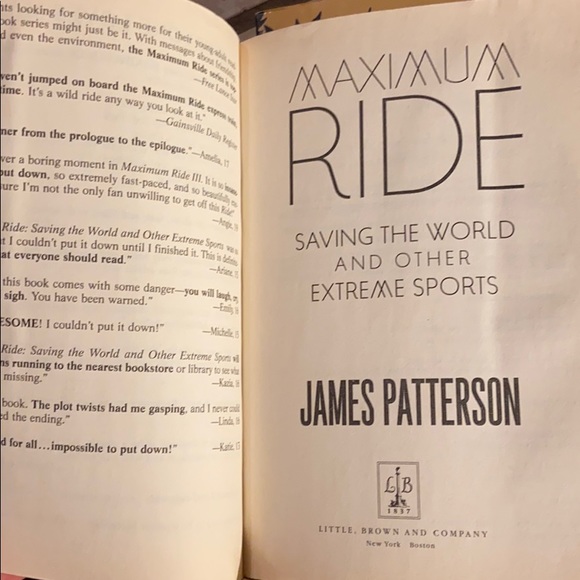 Maximum ride 4 book set - Picture 8 of 16